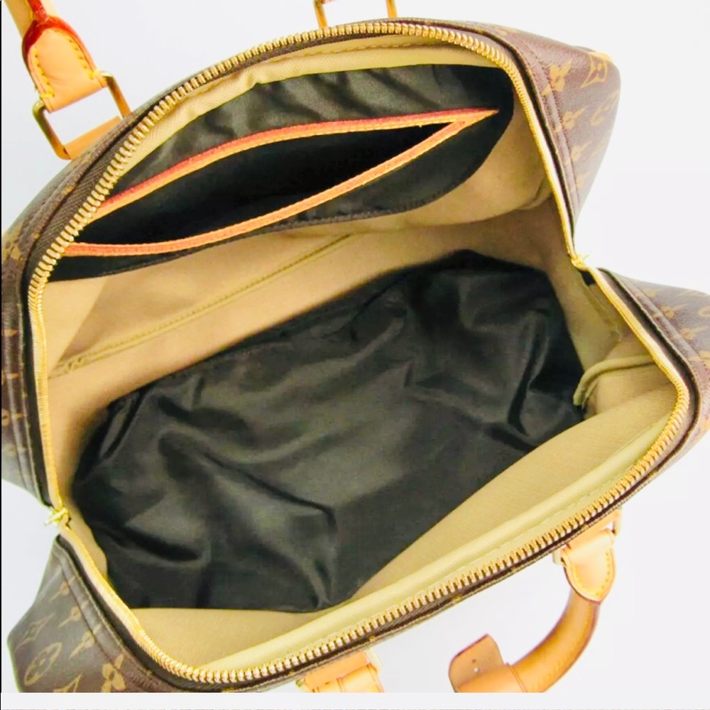 ❤️✈️ Louis Vuitton Monogram Evasion Unisex - Picture 6 of 16